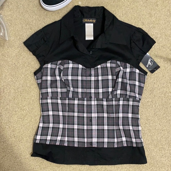 Brand New cute plaid outfit - Picture 4 of 12